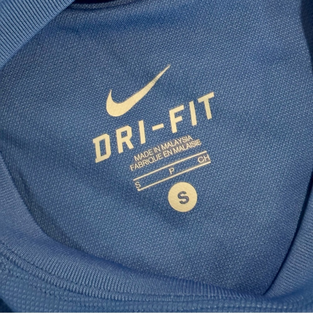Nike Dri-FIT Men's Sleeveless Fitness T-Shirt - Picture 10 of 10